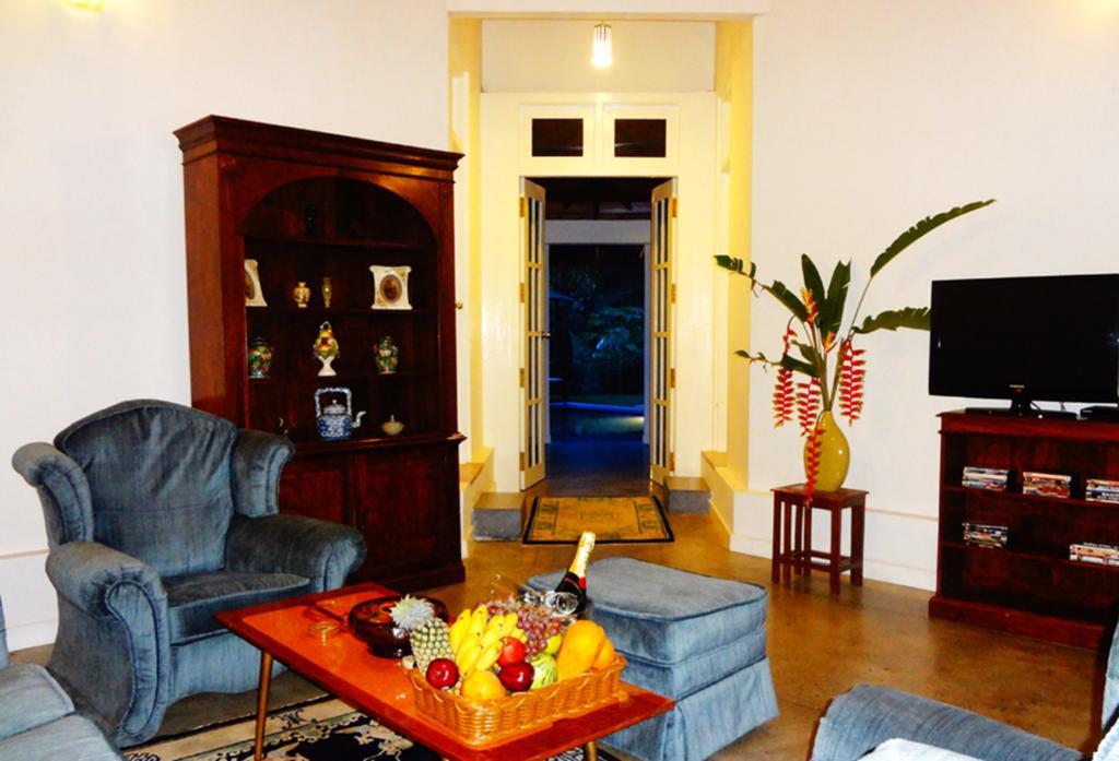 Brook Boutique Hotel Melsiripura Exterior photo